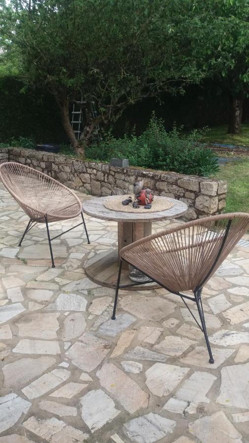 Jo Masson Bed & Breakfast Saint-Aubin-d'Aubigne Exterior photo